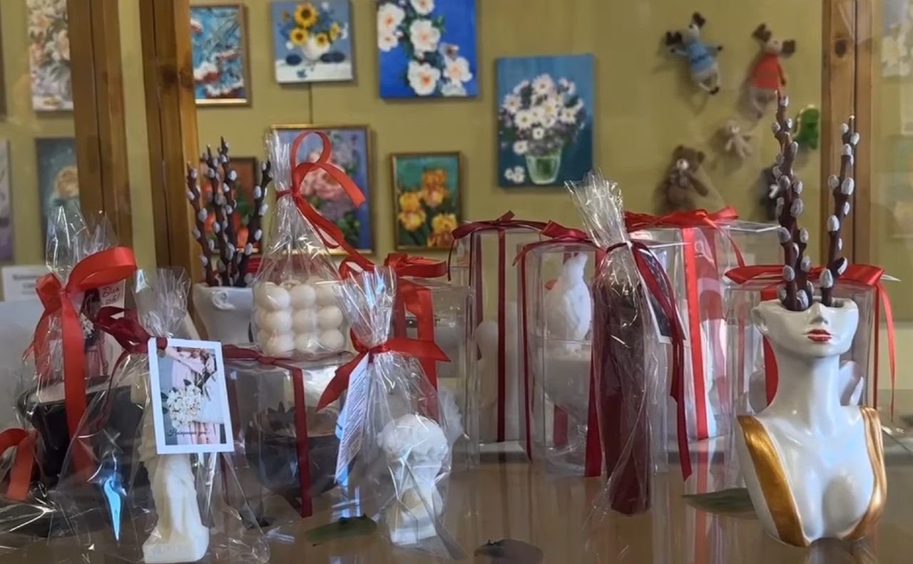 Містян запрошують на виставку декоративних свічок