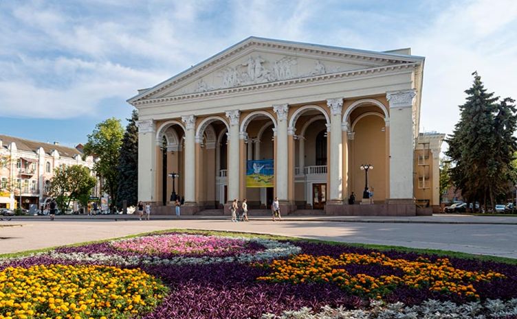 Гоголівці запрошують на вистави у квітні та презентують прем’єри