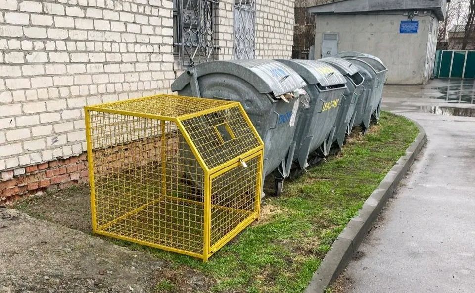 У КП «Ефект» дбають про організацію відходів у місті: встановили спеціальні контейнери