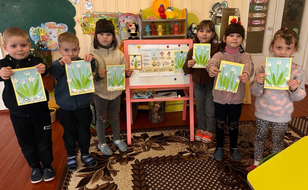 Вихованці Решетилівської філії ПОЕНЦУМ досліджують світ первоцвітів