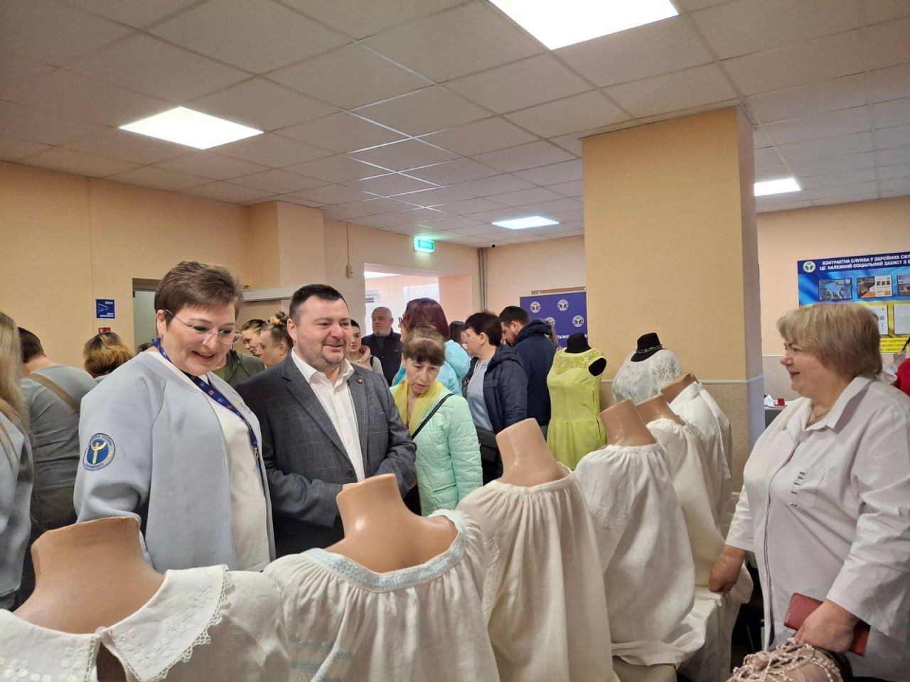 Всеукраїнський центр вишивки та килимарства взяв участь у ярмарку вакансій