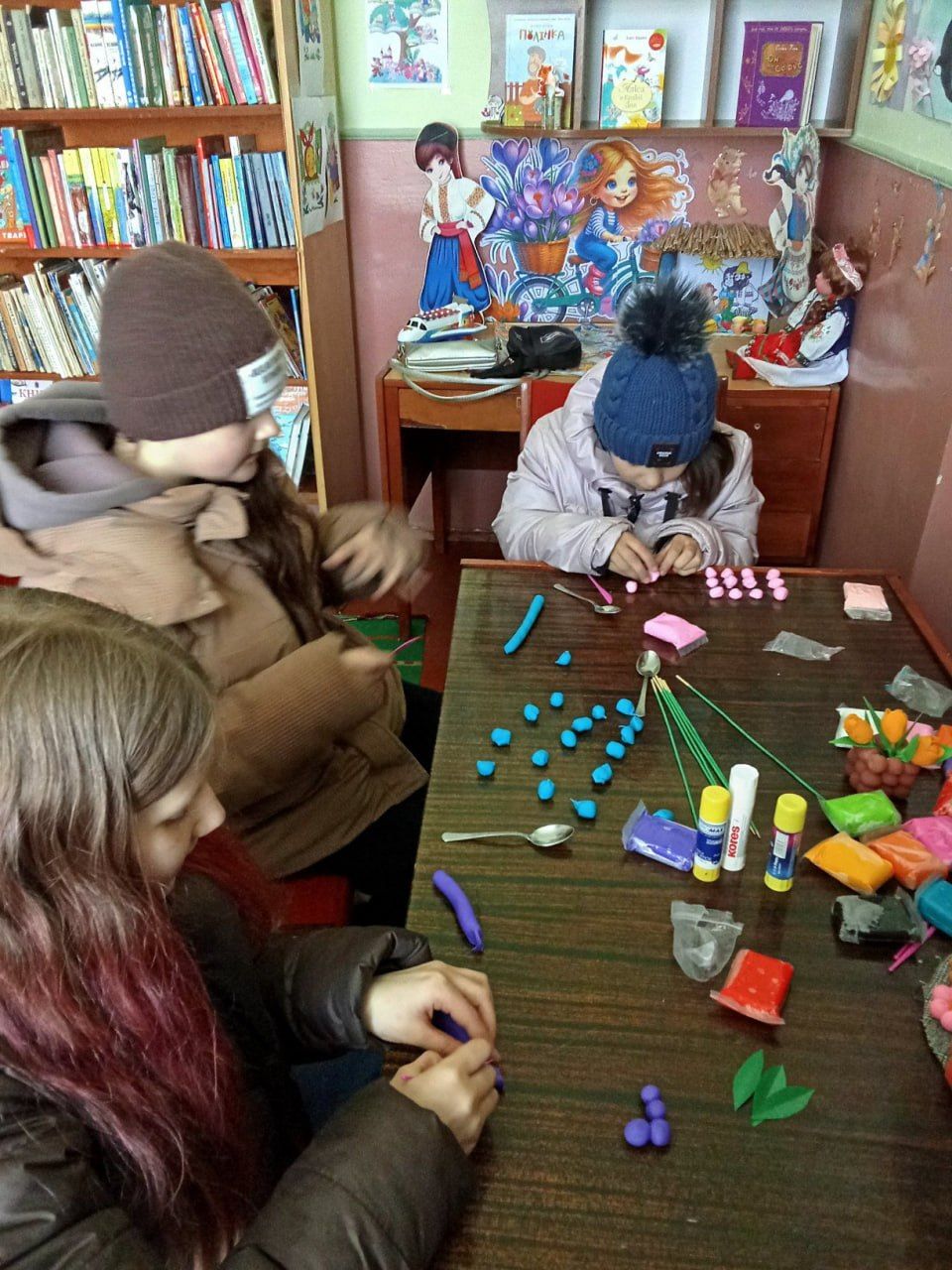 Шилівські дітлахи відвідали майстерклас із пластилінографії