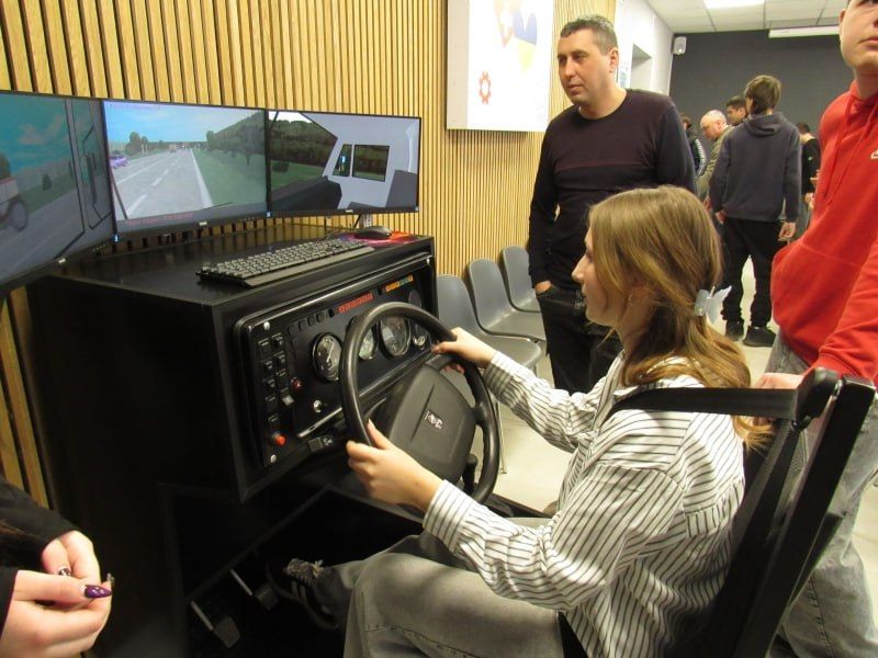 Шевченківські школярі відвідали профорієнтаційний хаб