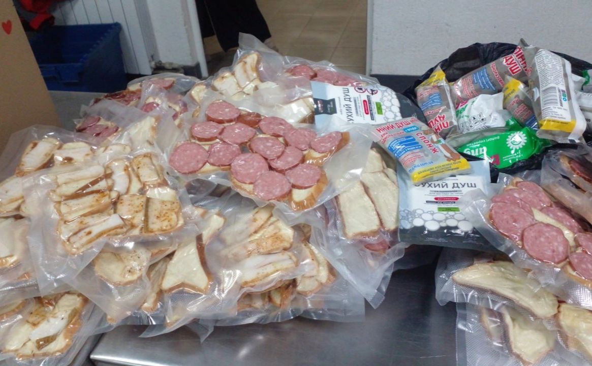 Із Решетилівки відправили гумвантаж для захисників із 116-ї бригади