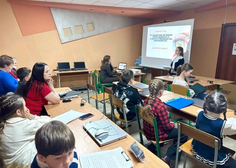 Юні дослідники — призери обласного етапу конкурсу експериментально-дослідницьких робіт