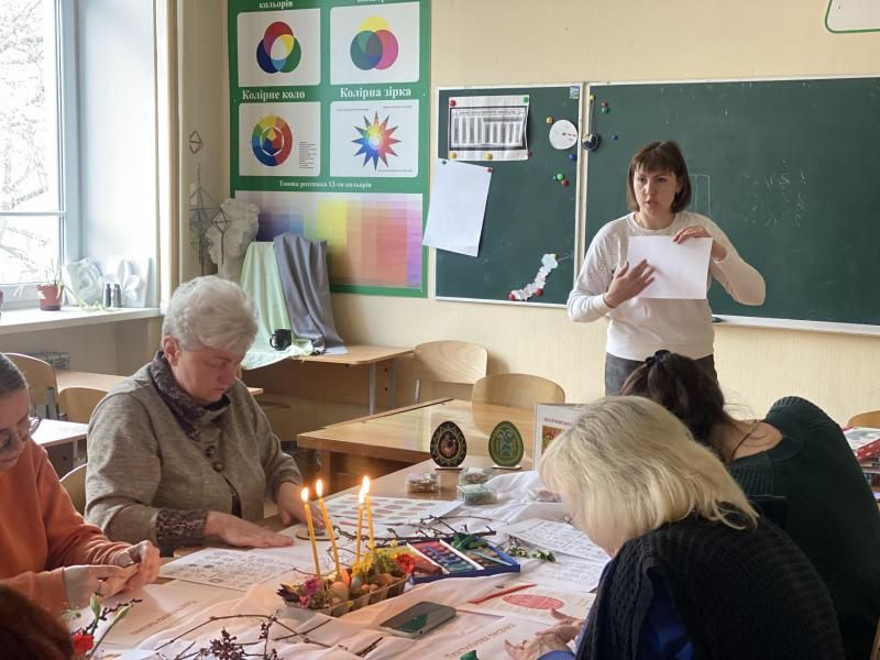 Марія Романько провела майстерклас із пластилінографії у Полтавському ОЦЕВУМі