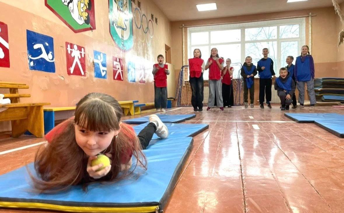 У Решетилівській «початківці» відбулися спортивні естафети