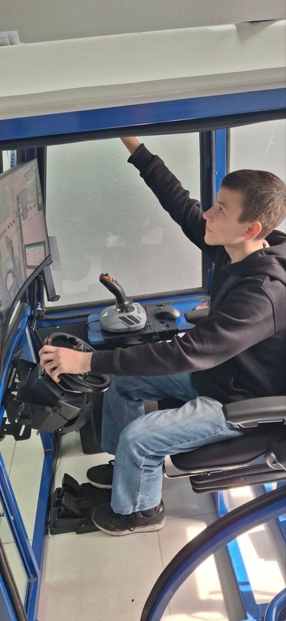 Піщанські школярі відвідали профорієнтаційний хаб