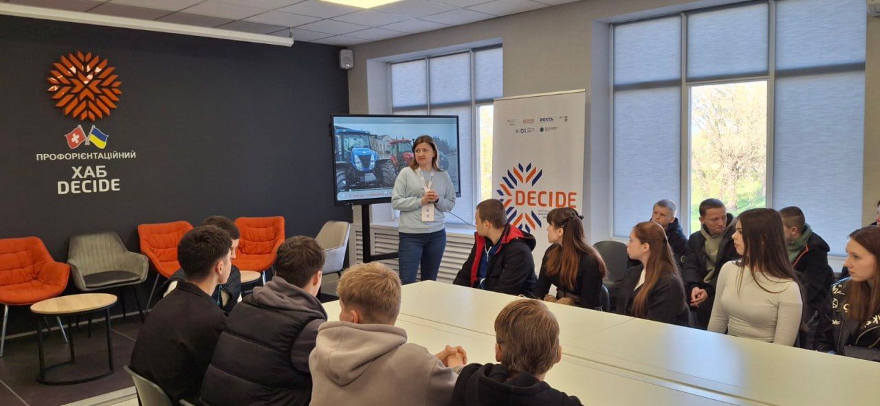 Піщанські школярі відвідали профорієнтаційний хаб
