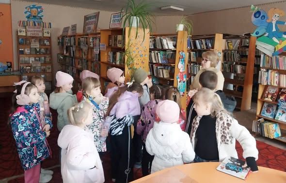 У Решетилівській ЦМБ для юних читайликів провели бібліоподорож