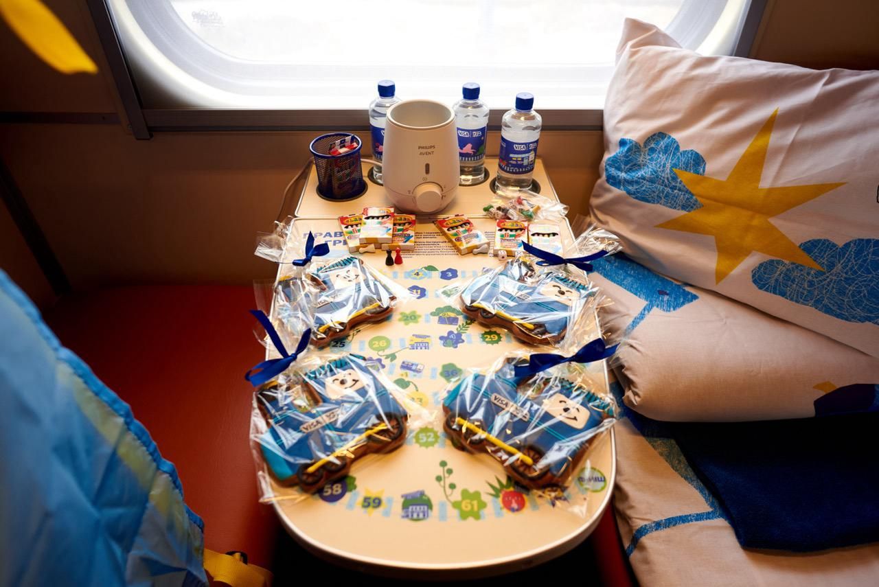 Через Полтавщину курсуватиме ще один поїзд із дитячим вагоном