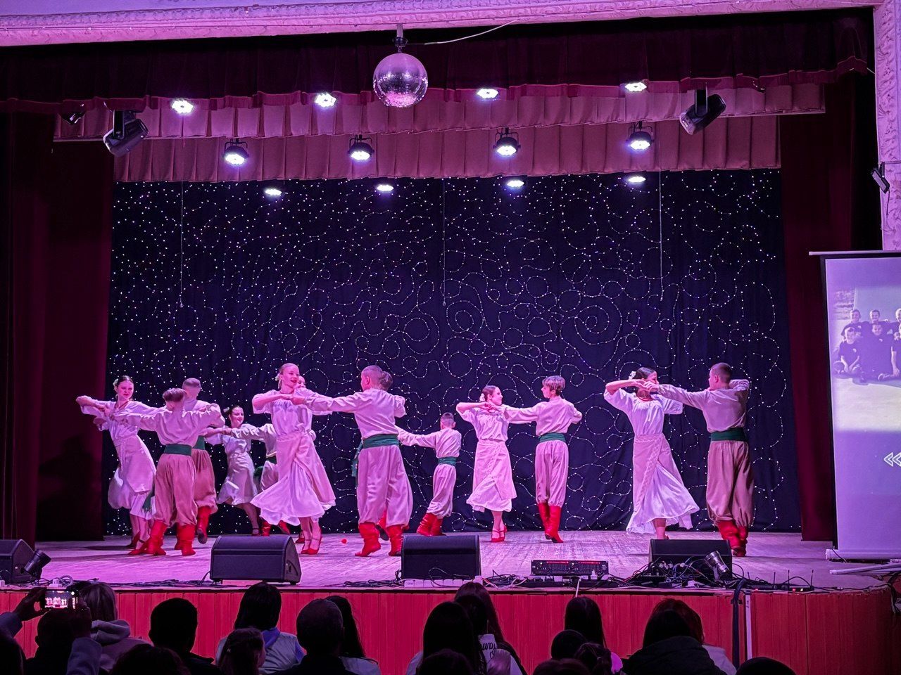 «Політ» у Решетилівці зібрав аншлаг