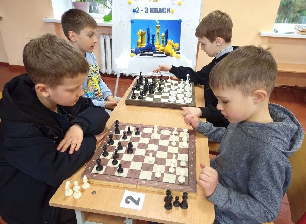 У початковій школі провели шаховий турнір