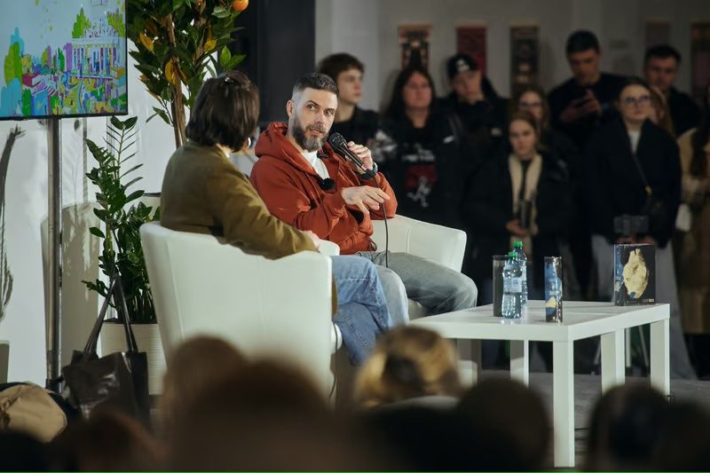 На «Книжковій країні» зібрали 750 тис грн на благодійність і книги для військових і сільських бібліотек