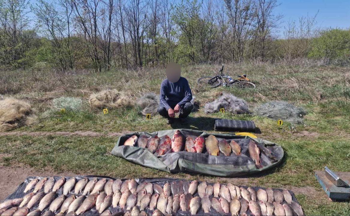 На Миргородщині «на гарячому» затримали браконьєра