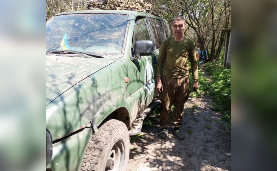 Руслан Коляка збирає кошти на ремонт бойової автівки