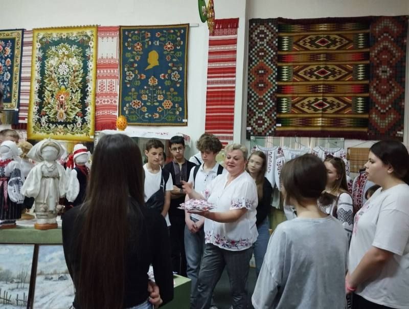 У громаді проводять профорієнтаційні екскурсії для школярів