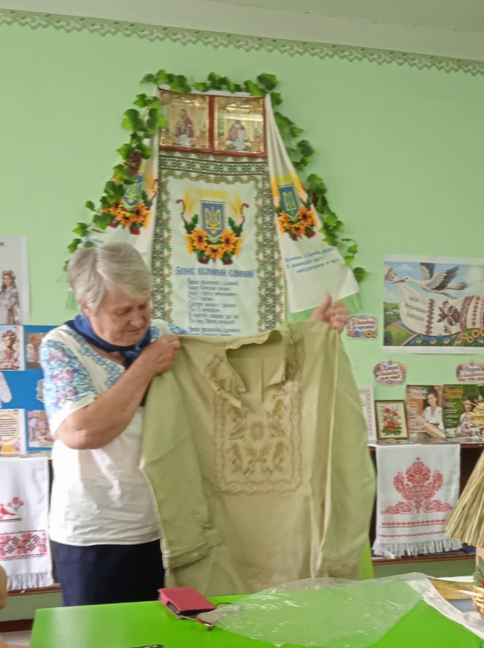 Члени клубу «Ріднокрай» відвідали поетичні читання