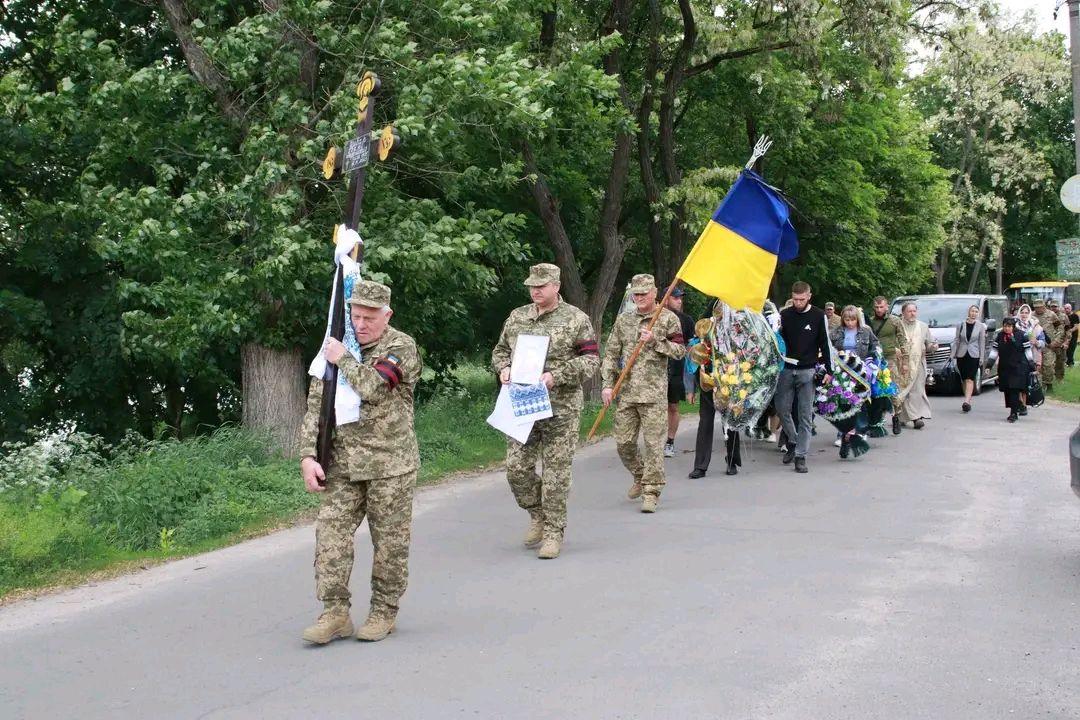 На Решетилівщині попрощалися з захисником Іваном Цибарем