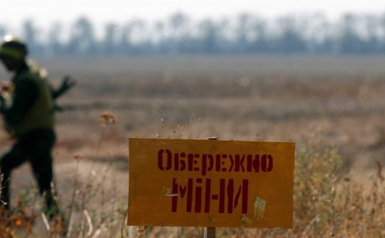 Жителям регіону нагадали правила мінної безпеки