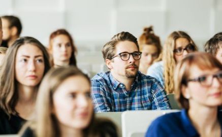Скільки коштує рік навчання на контракті у вишах?