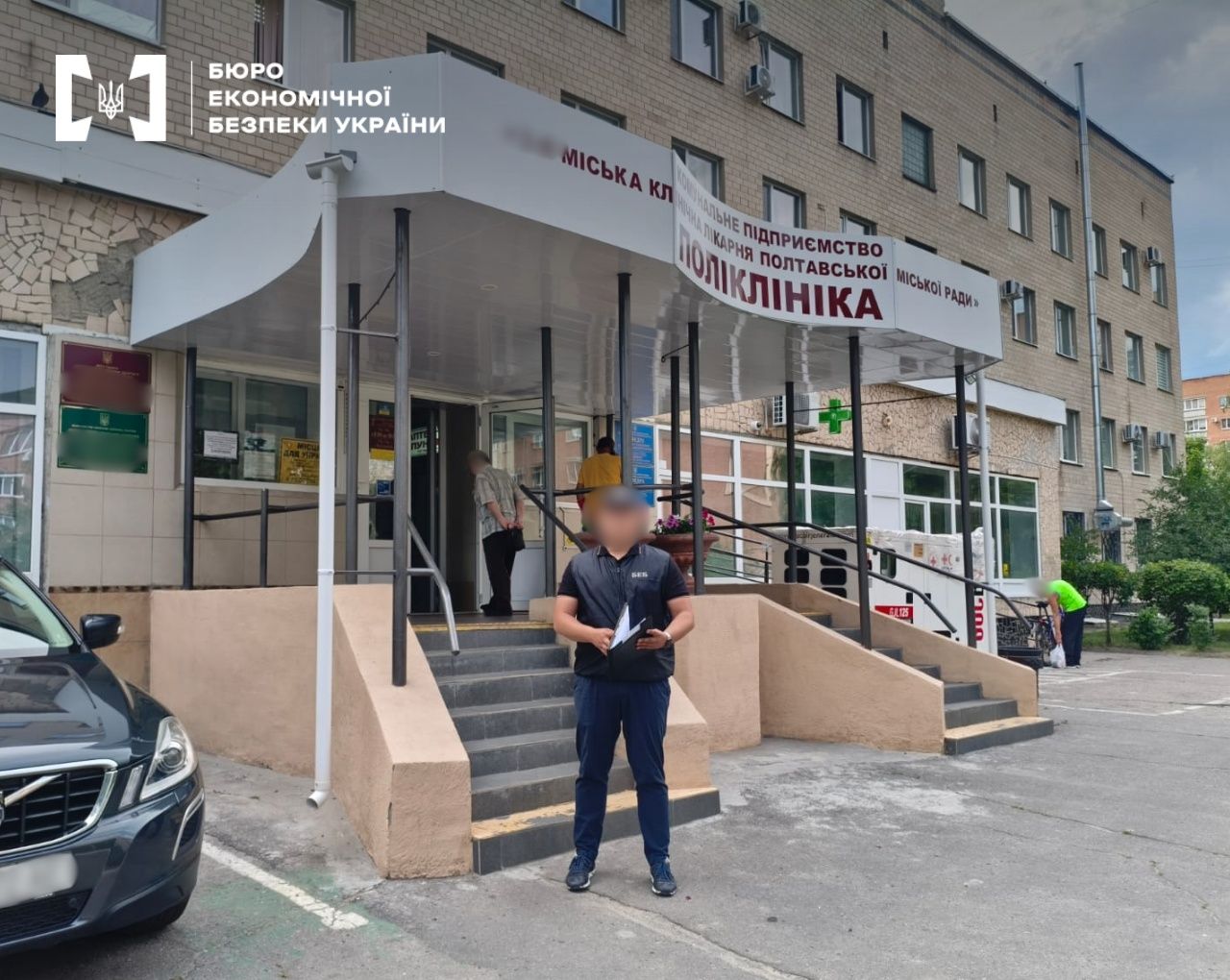 У Полтаві дві експрацівниці лікарні нараховували собі мільйонні «премії»