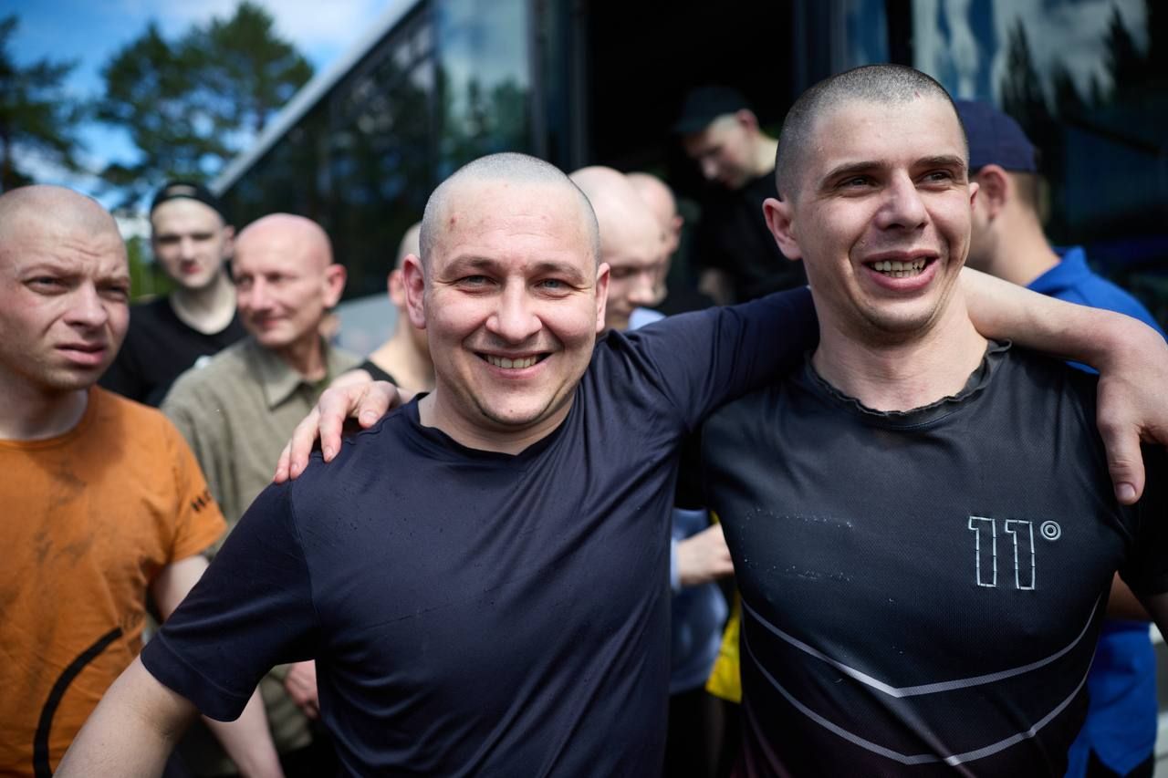 Ще 160 українських захисників — вдома!
