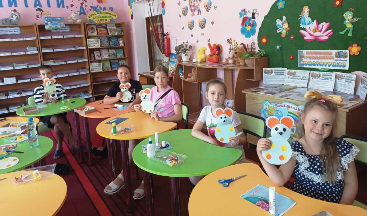 Дітлахи відвідали майстерклас із паперопластики