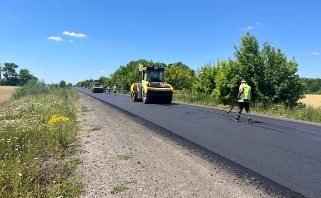 За останній тиждень в області відремонтували майже 15 тисяч м² доріг державного значення
