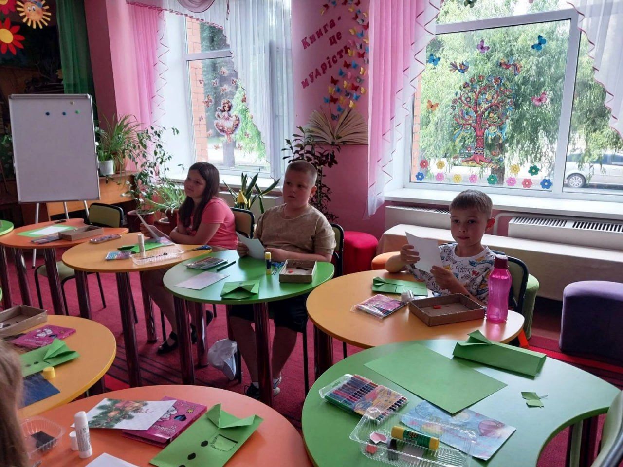 Решетилівські дітлахи опанували мистецтво створення виробів у стилі орігамі