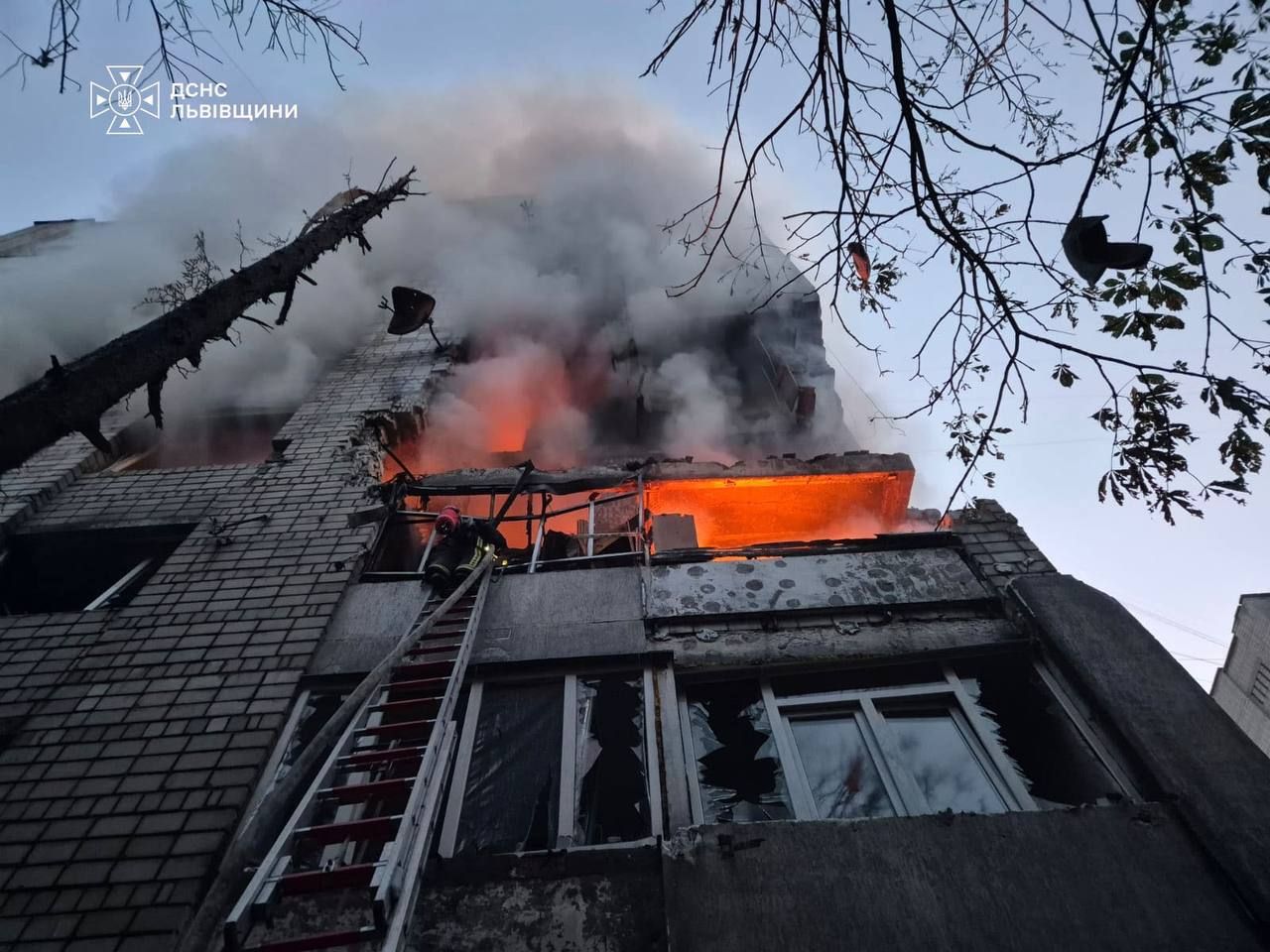 Масована атака по Україні: понад 70 ракет і більш як 280 дронів за ніч