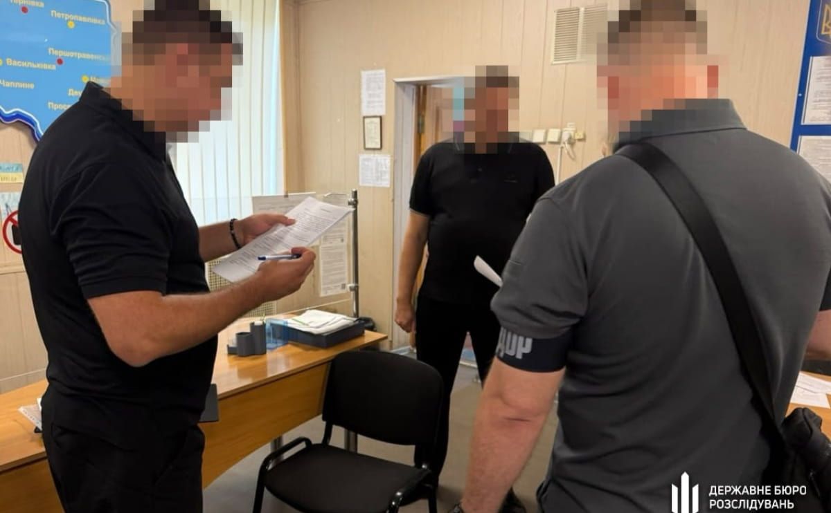 «Чесний призов»: ДБР та Генштаб проводять обшуки у понад 100 ТЦК