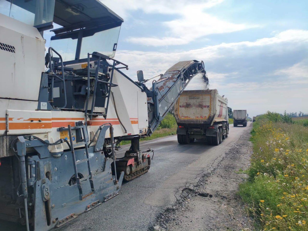 Цьогоріч на Полтавщині відремонтували 830 тисяч м² на доріг державного значення