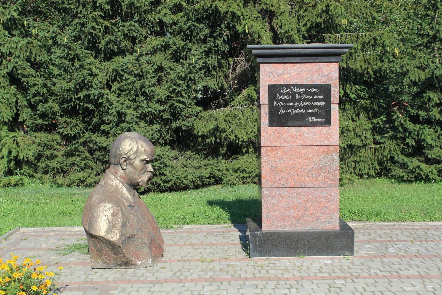 Пам’ятник Тарасу Шевченка у Решетилівці відправили на реставрацію