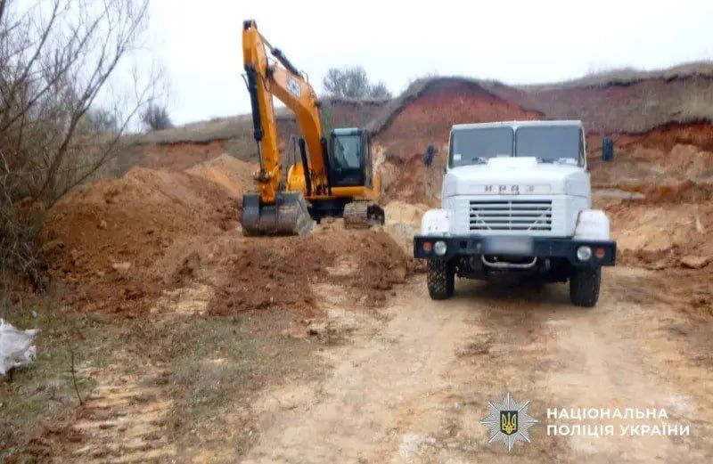 На Полтавщині чиновник «накопав» піску на понад 8 мільйонів