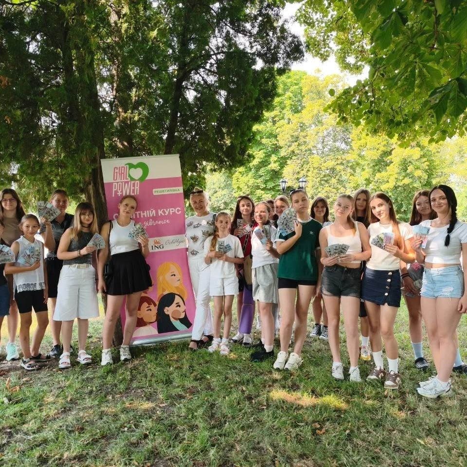 Girl Power Ukraine у Решетилівці: як накопичити гроші на мрію і пізнати себе… через танець