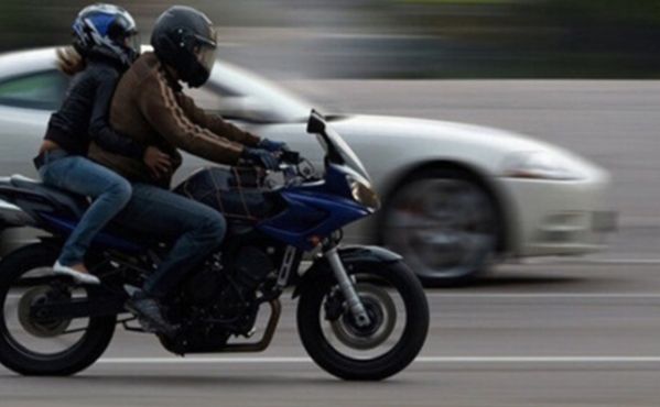 У Котелевській громаді поліцейські за шум покарали чотирьох мотоциклістів