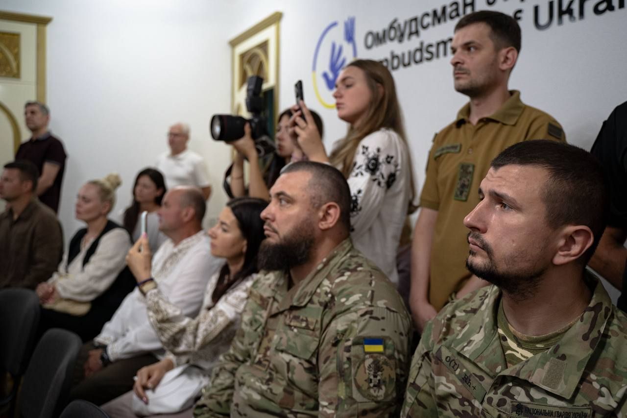 На Полтавщині погасили поштову марку «Ми чекаємо!»