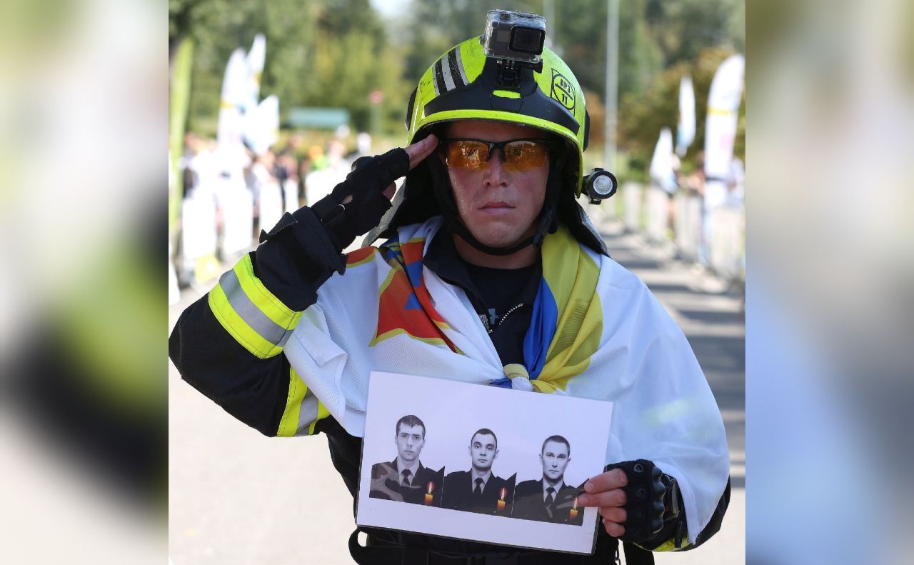 Рятувальник Андрій Гречаний із Полтави пробіжить 42 км у повному спорядженні