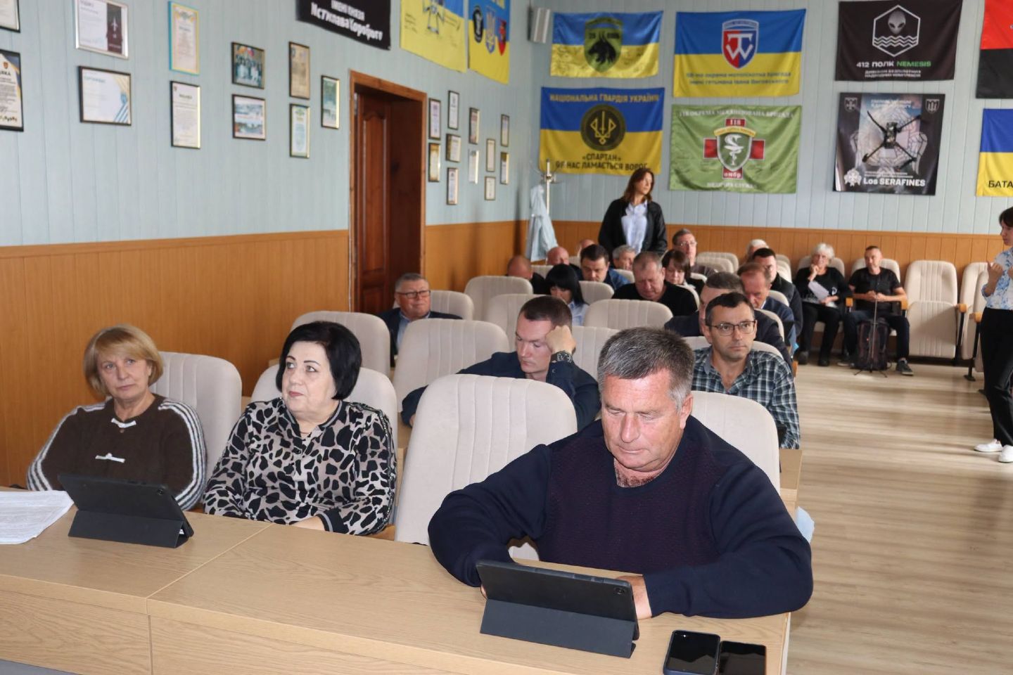 Гроші на тепло взимку, медицину, оборону та правопорядок: на що міська рада перерозподілила кошти