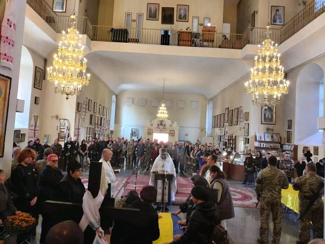 У Полтаві попрощалися із загиблим захисником Владиславом Мусоріним із Решетилівської громади