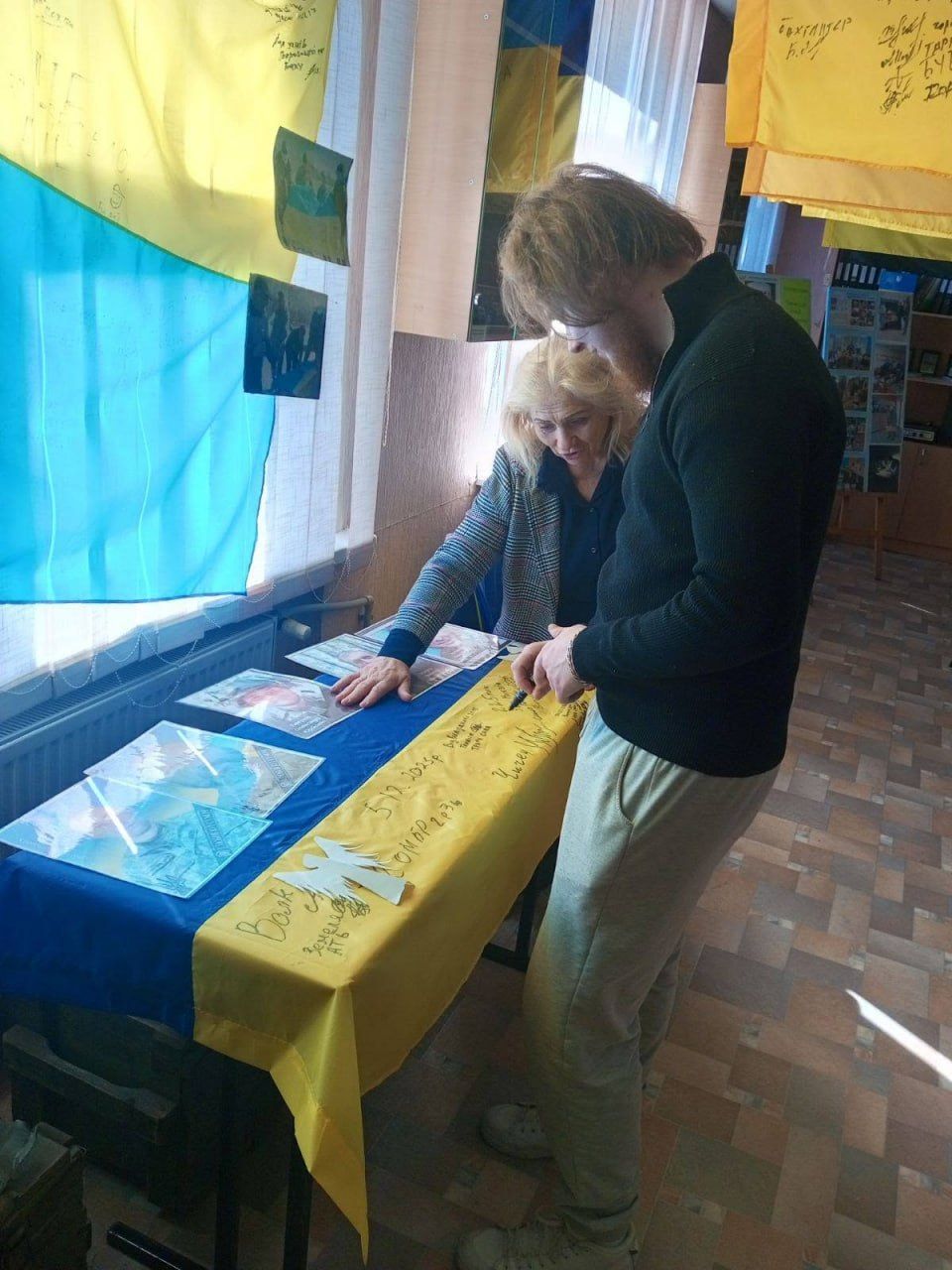 Покровські школярі зустрілися із земляком-військовослужбовцем