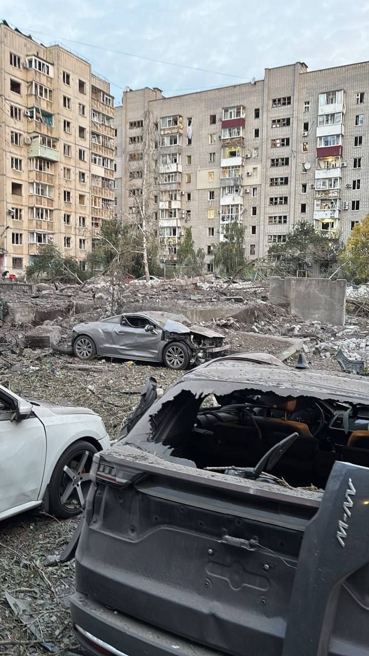 Ворог завдав удару по Кременчуку та району: є загиблі