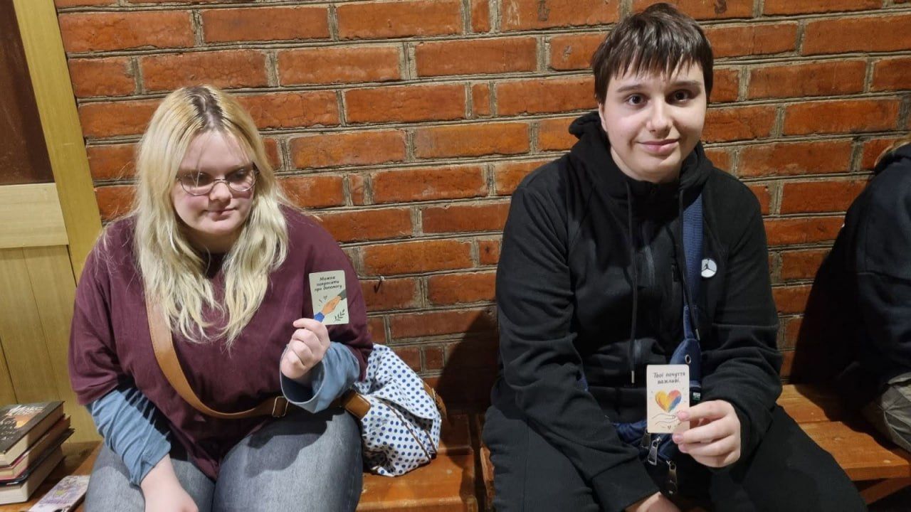 «Книга теж може підтримати»: у Решетилівській ЦМБ із молоддю говорили про ментальне здоров’я