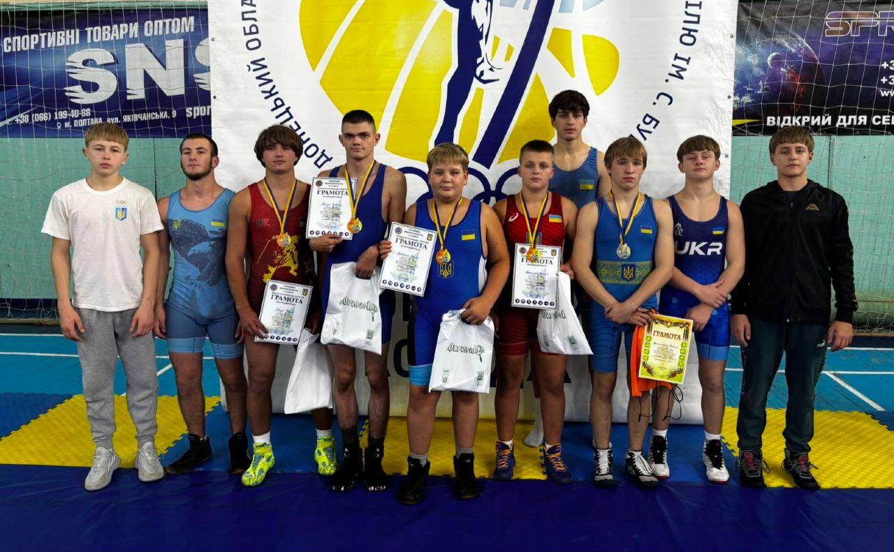 Решетилівські борці привезли нагороди із турніру імені Григорія Узуна